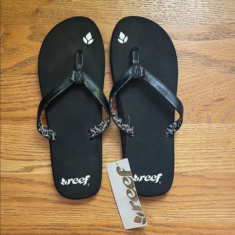 Reef Women's Black Sandals